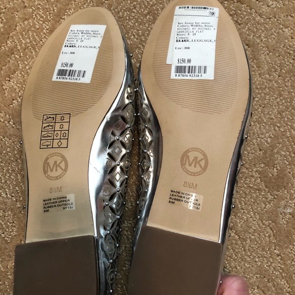Michael Kors pewter perforated loafers/flats - Picture 3 of 4